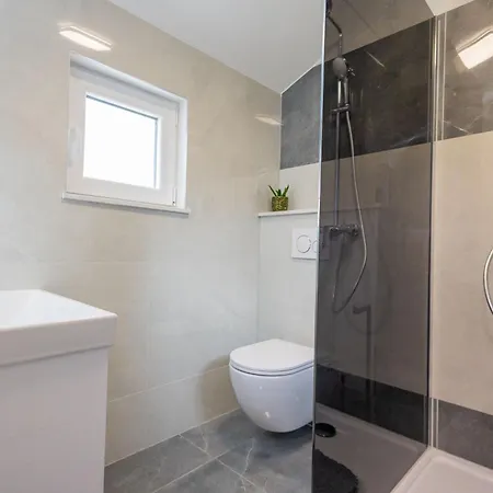 בית נופש Marin *