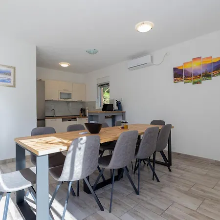 Marin בית נופש