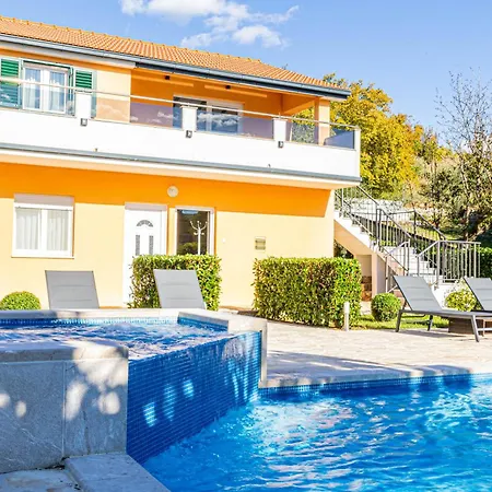 Holiday home Marin *