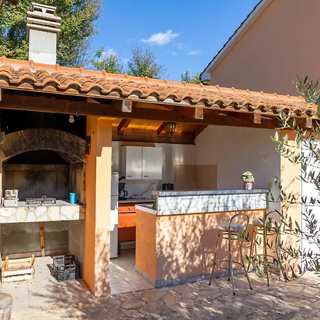 Marin Дом отдыха Umljanovic